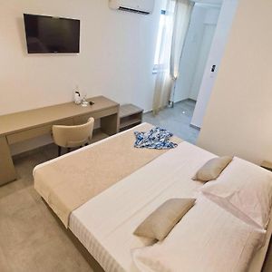 Camera con letto king size